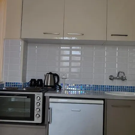 Private Sea View Апартаменти *